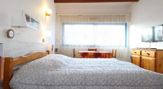 Appartement Balaruc-les-Bains, 1 pièce, 2 personnes - FR-1-553-114, Забронировать Апартаменты/квартира Апартаменты Баларюк-ле-Бен, Апартаменты/квартира