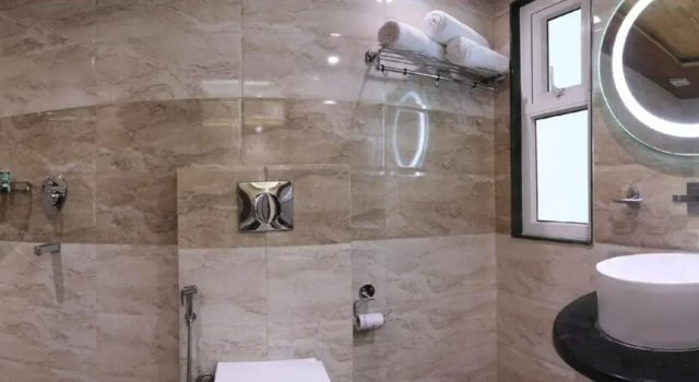 Номер Economy Hotel Hari Piorko Grand - 2 Min from New Delhi Railway Station