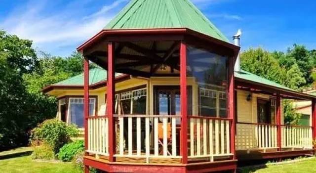 Pomona Spa Cottages, Забронировать Курортный отель Гриндельвальд Тамар-Вэлли