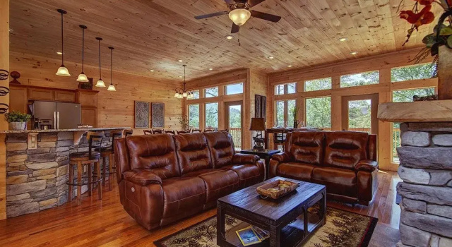 Chateaux Nirvana 5 Bedrooms 5 Bathrooms Home, Забронировать Дом для отпуска Отели Great Smoky Mountains National Park с парковкой, Парковка