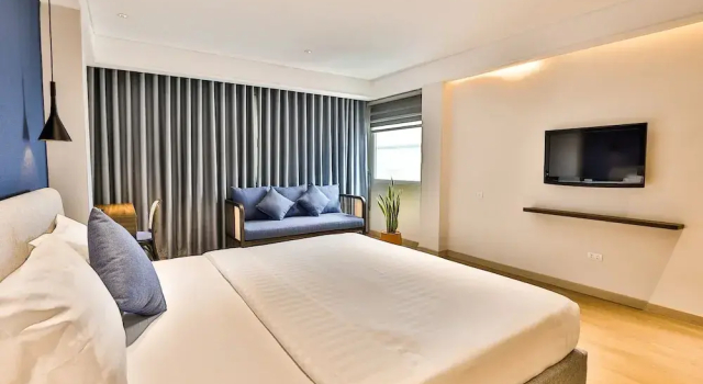 Номер Deluxe с видом на город La Paix Sài Gòn - Boutique Hotel