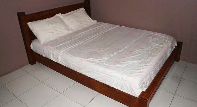OYO 90517 Kevno Homestay, Забронировать Отель Кенингау Сабах