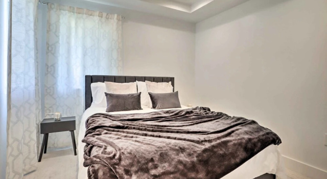 Denver Retreat w/ Yard ~ 4 Mi to Downtown!, Забронировать Дом для отпуска Коммерс-Сити Колорадо