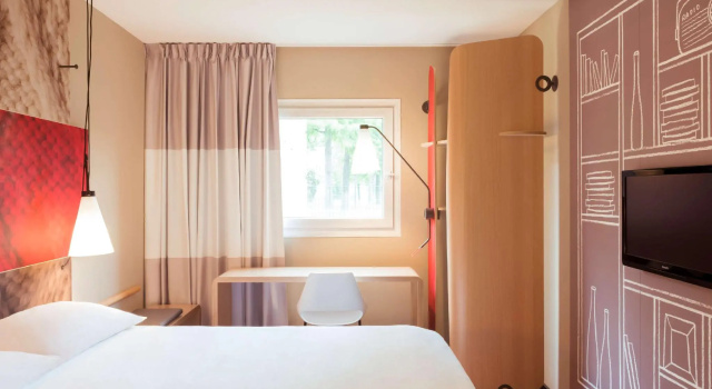 Двухместный номер Superior Ibis Sofia Airport Hotel