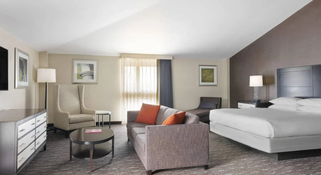 Dvoulůžkový s manželskou postelí Apartmá Delta Hotels by Marriott Baltimore North