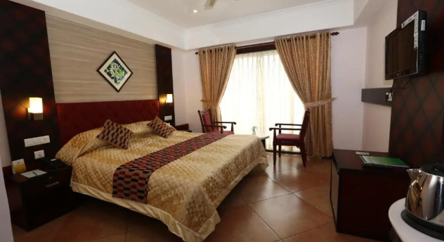 Номер Deluxe PEARL ROYAL INTERNATIONAL HOTELS & RESORTS PVT LTD
