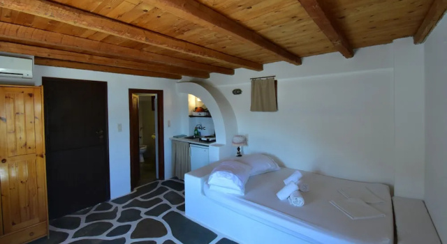 Petra Holiday Village