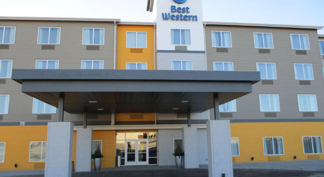 Super 8 Bismarck North, Забронировать Отель Отели Бисмарк с парковкой, Парковка