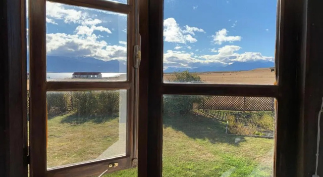 Коттедж с 4 комнатами с видом на море Puerto Bories House, holiday home rentals in Patagonia