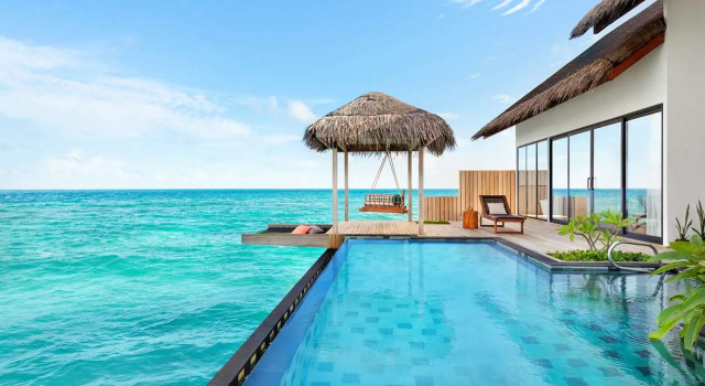 Вилла с бассейном Overwater с 2 комнатами Hilton Maldives Amingiri Resort & Spa