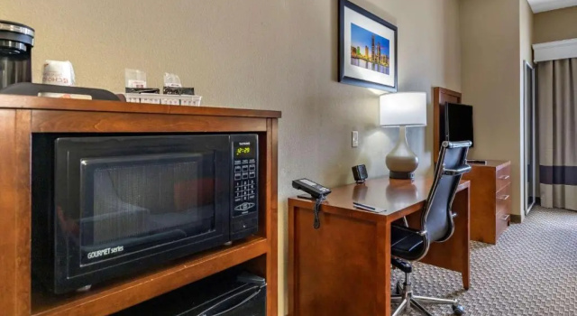 Люкс Comfort Suites Near Texas A&M - Corpus Christi