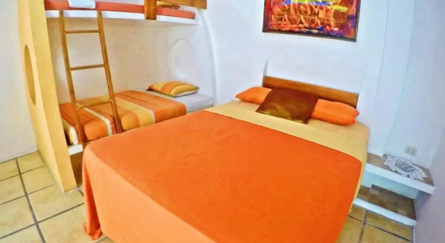 Четырёхместный номер Standard Hotel Cocos