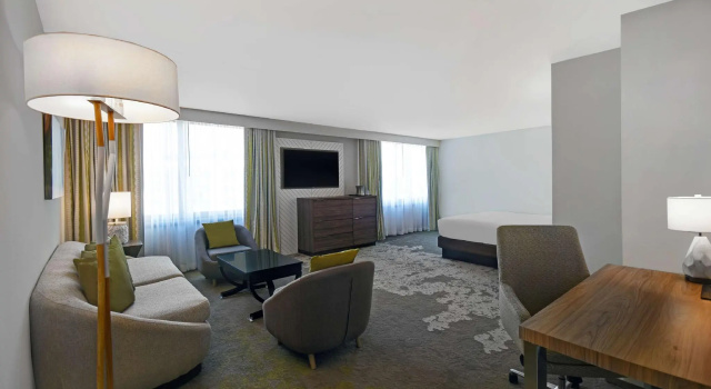 Полулюкс Hilton Hasbrouck Heights-Meadowlands