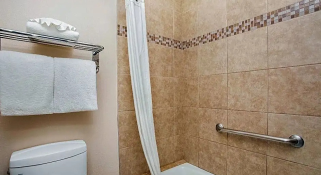 Run of House Stanford Inn & Suites Anaheim