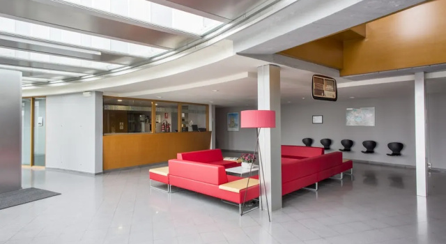 Residencia Universitaria Resa O Castro, Забронировать Хостел Виго Pontevedra Province
