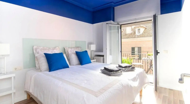 Sunny Apartment at the foot of Royal Palace by Batuecas, Забронировать Апартаменты/квартира Мадрид Провинция Мадрид, рядом с Гран-Виа