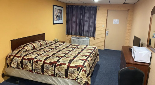 Номер Economy Deer Park Motor Inn