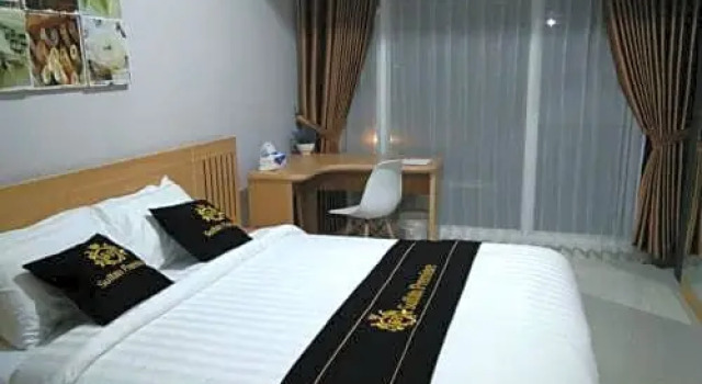 Sultan Premiere Immun Hotel, Boek Hotel Ciater-hilir Banten