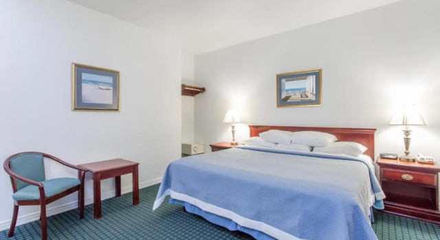 Номер Standard Days Inn by Wyndham Kill Devil Hills Oceanfront - Wilbur