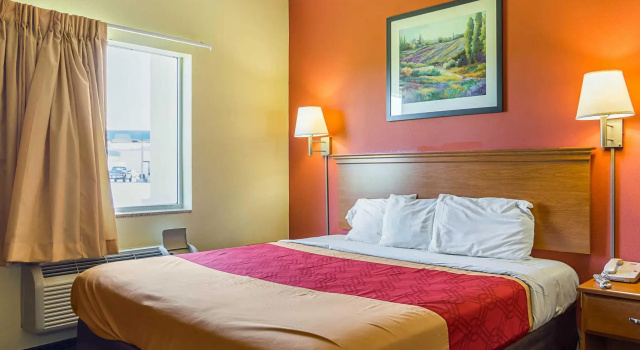Номер Standard Econo Lodge Inn & Suites Pritchard Road North Little Rock