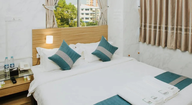 Двухместный номер Standard SERENE Stays Hotel