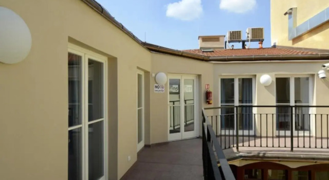 Safestay Prague Charles Bridge, Забронировать Хостел Прага 01 Прага, рядом с Площадь Карла