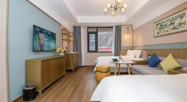 Двухместный номер Deluxe Qianhe International Hotel