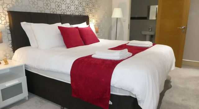 RiiS Apartments Camberley, Забронировать Апартаменты/квартира Кемберли Суррей