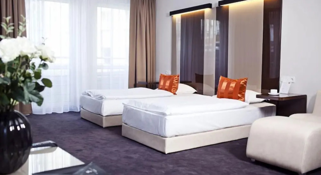 Двухместная студия Deluxe Platinum Apartments Aparthotel