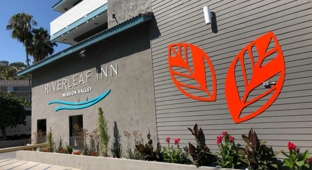 Riverleaf Inn Mission Valley, Забронировать Отель Мишен-Вели Сан-Диего, рядом с El Campo Santo