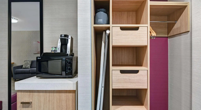 Четырёхместный номер Standard Hilton Garden Inn Hamilton