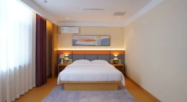 Люкс Deluxe James Joyce Coffetel Hotel (Bazhou Xinghua Road Fengze Pedestrian Street)