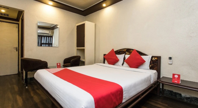 Hotel Chanakya, Забронировать Отель Индаур штат Мадхья-Прадеш