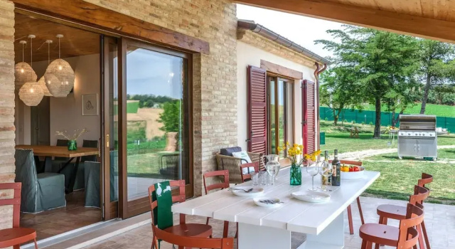 Вилла I Gelsi 12&2 by Marche Holiday Villas