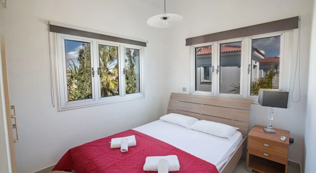 Celebrity Villa Jordan 9, Rezerwuj Willa Ajia Napa Famagusta