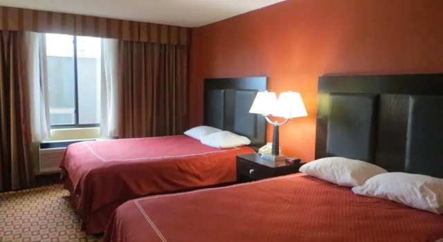 Четырёхместный номер Standard Super 8 by Wyndham Chicago Northlake OHare South