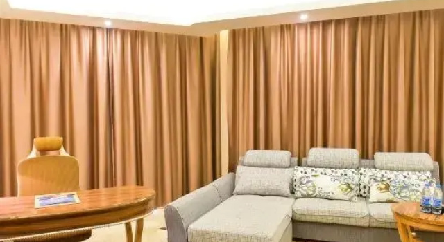 Люкс Vienna Hotel (Yongzhou Jianghua)