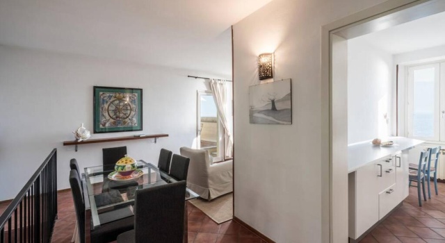 Апартаменты Uliveto - Apartment in olive grove directly on the lake
