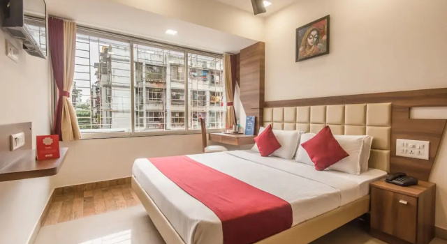 OYO 4125 Apartment Kamothe, Забронировать Апартаменты/квартира Отели штата Махараштры с парковкой, Парковка