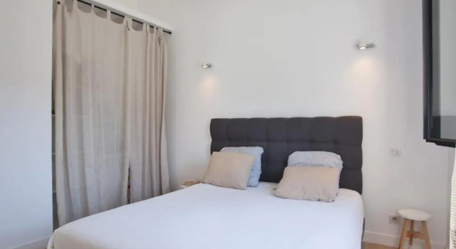 Casa Sol location de vacances indépendante à Calvi moins de 2km plage, Забронировать Отель Кальви Balagne
