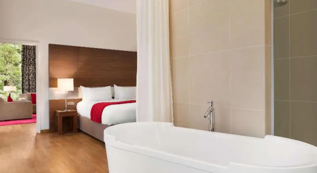 Номер Standard Hotel Dolce La Hulpe Brussels