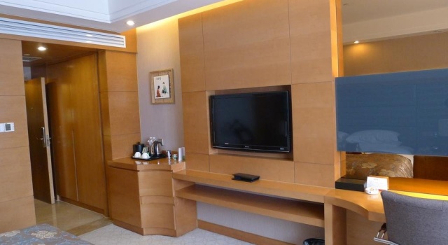 Taoranju Hotel, Rezerwuj Hotel Hotele w Linyi z Basenem, Basen