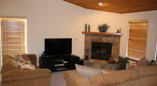 Fairway Village Condominiums, Забронировать Отель Санривер Mount Bachelor