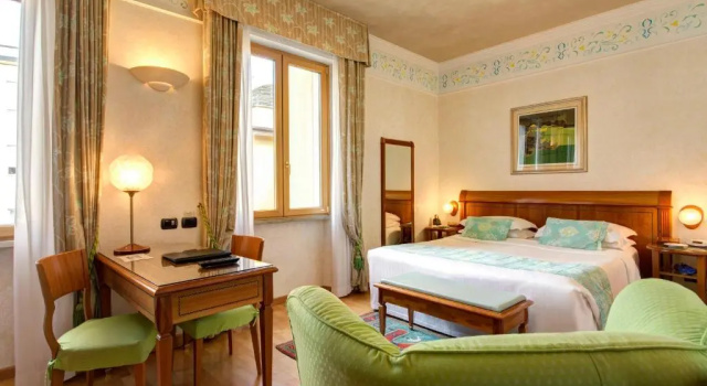 Трёхместный номер Hotel Firenze