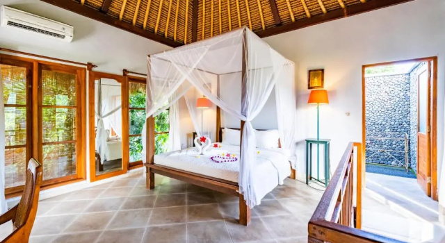 Двухместный номер Deluxe с красивым видом из окна Taman Selini Wahana Beach Bungalows