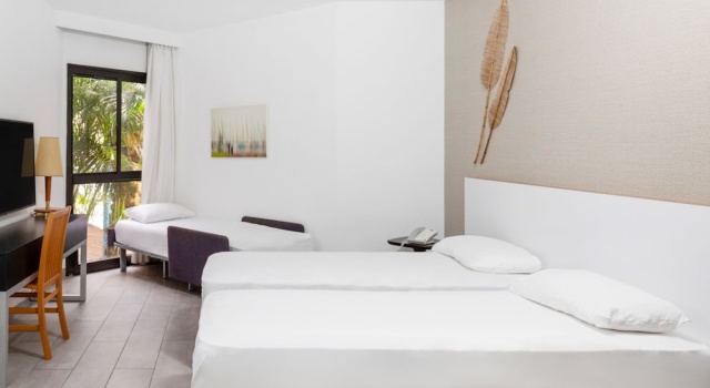 Люкс Riviera by Isrotel Collection