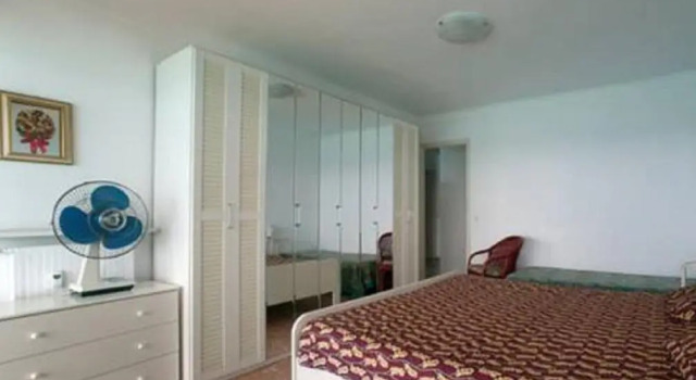 Flat Rossi, Đặt Khách sạn Menton Great Alpine Road