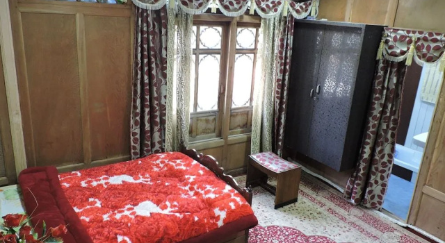 Appollo eleven group of houseboats, Забронировать Дом для отпуска Виллы Jammu & Kashmir Ski, Вилла