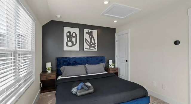 Номер Standard 3BR King Townhouse Rooftop in Uptown CLT