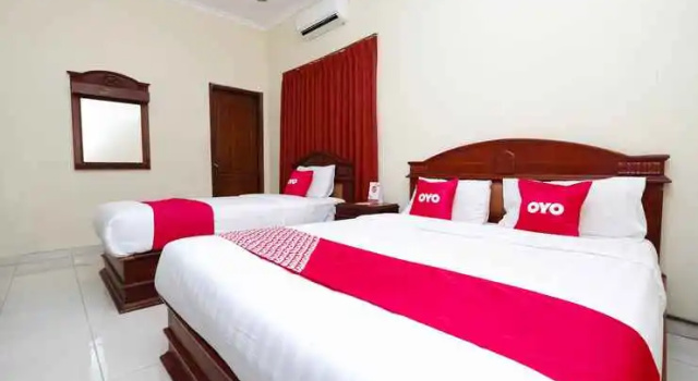 Люкс OYO 1625 Pandanaran Guest House